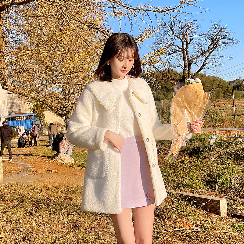 ATAR仿貂绒清新甜美中长外套