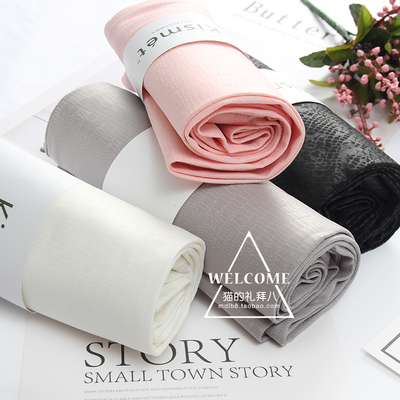 亚光蛇皮纹修身显瘦九分打底裤