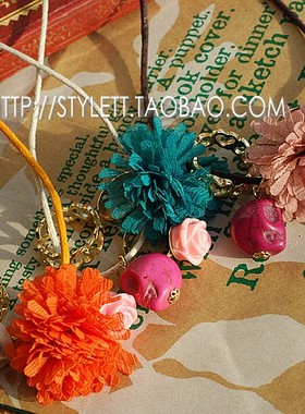 多元素绚丽风花朵百搭款毛衣链