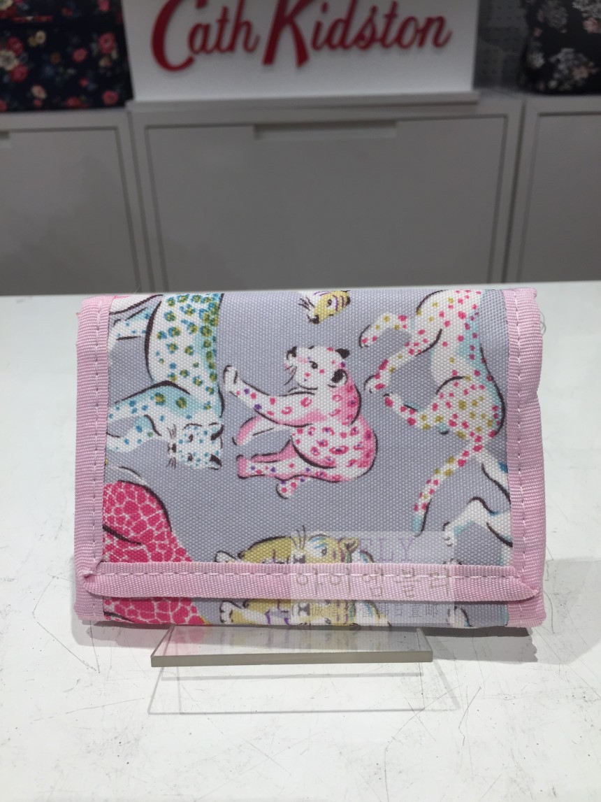¡º2¼þ95ÕÛ¡»Ó¢¹úCath Kidstonר¹ñÕýÆ·º«¹ú´ú¹ºÖ±ËÍ ¶ùͯǮ°ü·ÀË®