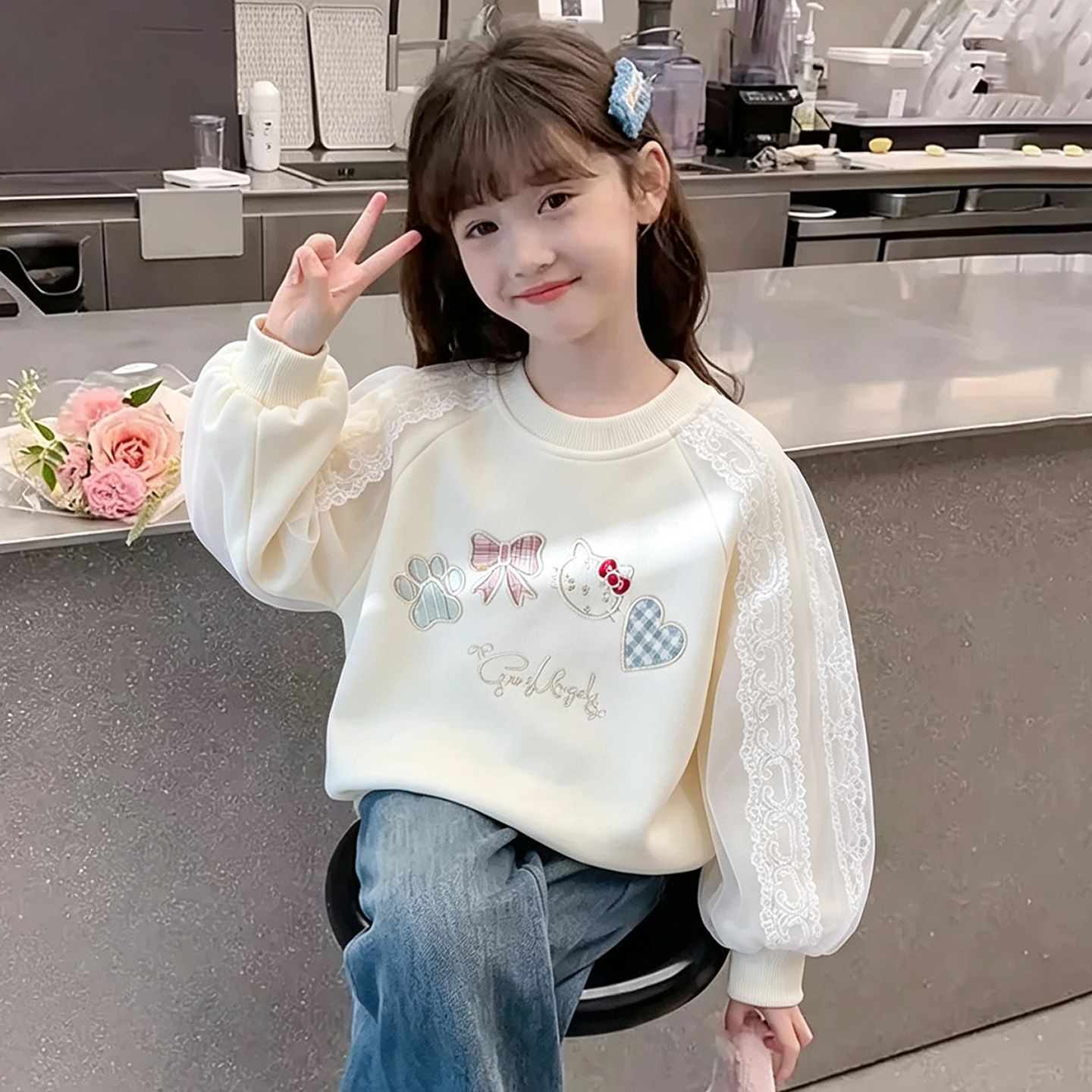 女童卫衣秋装2026新款蕾丝儿童洋气韩版女孩春秋长袖宝宝卡通上衣