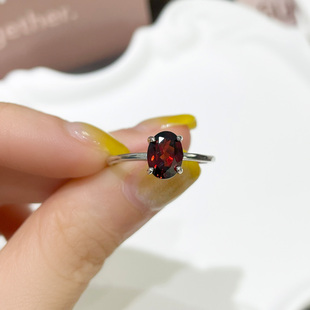 原矿天然红色石榴石戒指S925纯银镶嵌宝石电镀白金时尚轻奢送女友