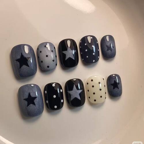 复古波点穿戴甲雾霾蓝