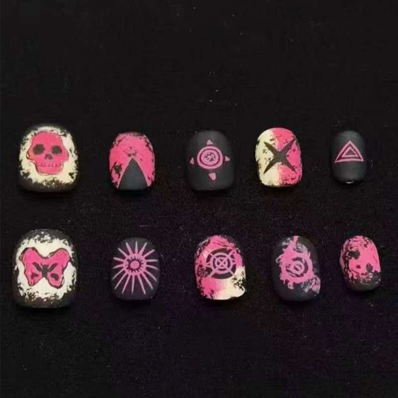 窒息甜梦磨砂穿戴甲鬼灭之刃动漫展二次元个性新短款豆豆美甲贴片