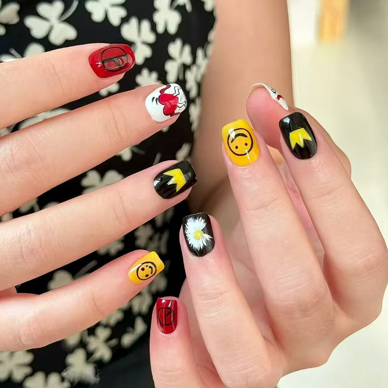 小众雏菊跳动的心个性穿戴甲