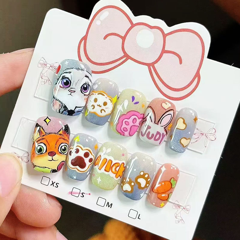 尼克狐穿戴甲可爱卡通疯狂动物城小众设计2026新年爆短款美甲贴片,彩妆/香水/美妆工具,穿戴甲/甲片,淘宝优惠券,粉丝福利购,淘宝优惠卷