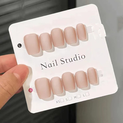 裸色磨砂猫眼穿戴甲高级感