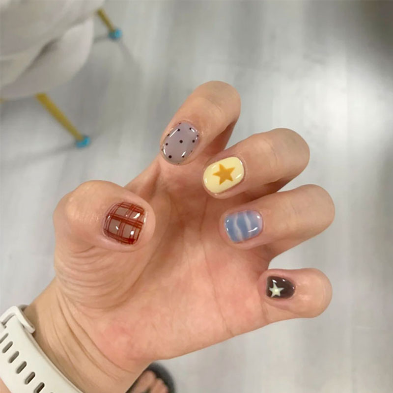 彩色格纹星星猫眼穿戴甲