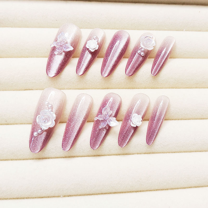 渐变紫山茶花蝴蝶猫眼穿戴甲轻奢高级感半手工新长款杏仁美甲贴片