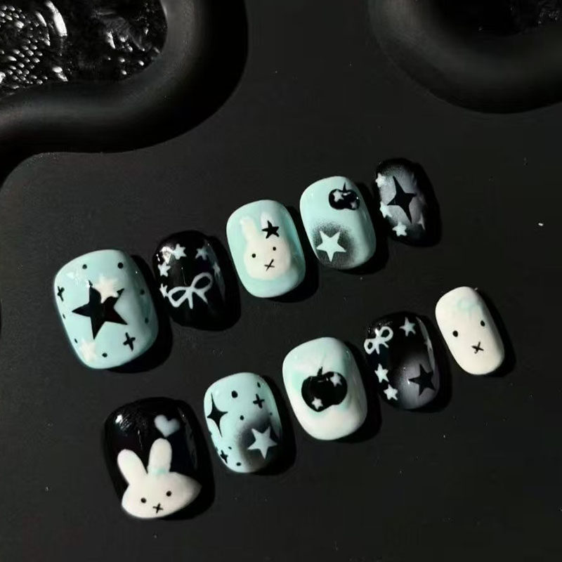 蓝星兔兔穿戴甲卡通童趣可爱显白简约日常百搭新短款豆豆美甲贴片,彩妆/香水/美妆工具,穿戴甲/甲片,淘宝优惠券,粉丝福利购,淘宝优惠卷