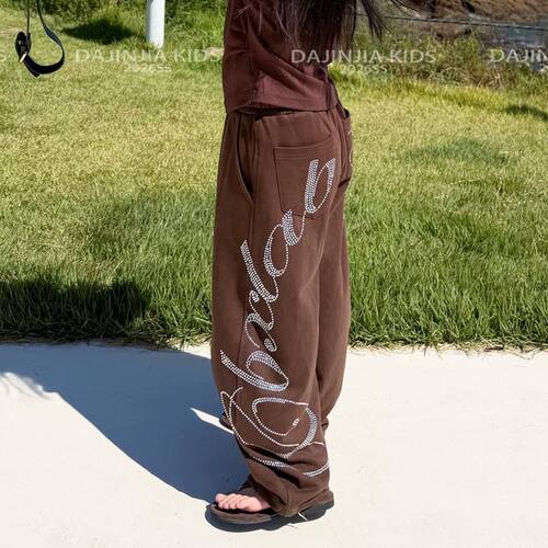 女儿童美拉德咖色印花阔版卫裤