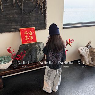 26新款男女宝灰色卫衣圆领套头宽松舒适韩系百搭入园春季上衣潮流