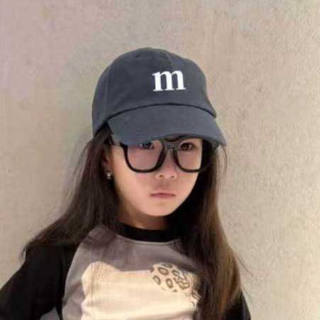 秋季新款定制潮牌字母M宝宝百搭鸭舌帽