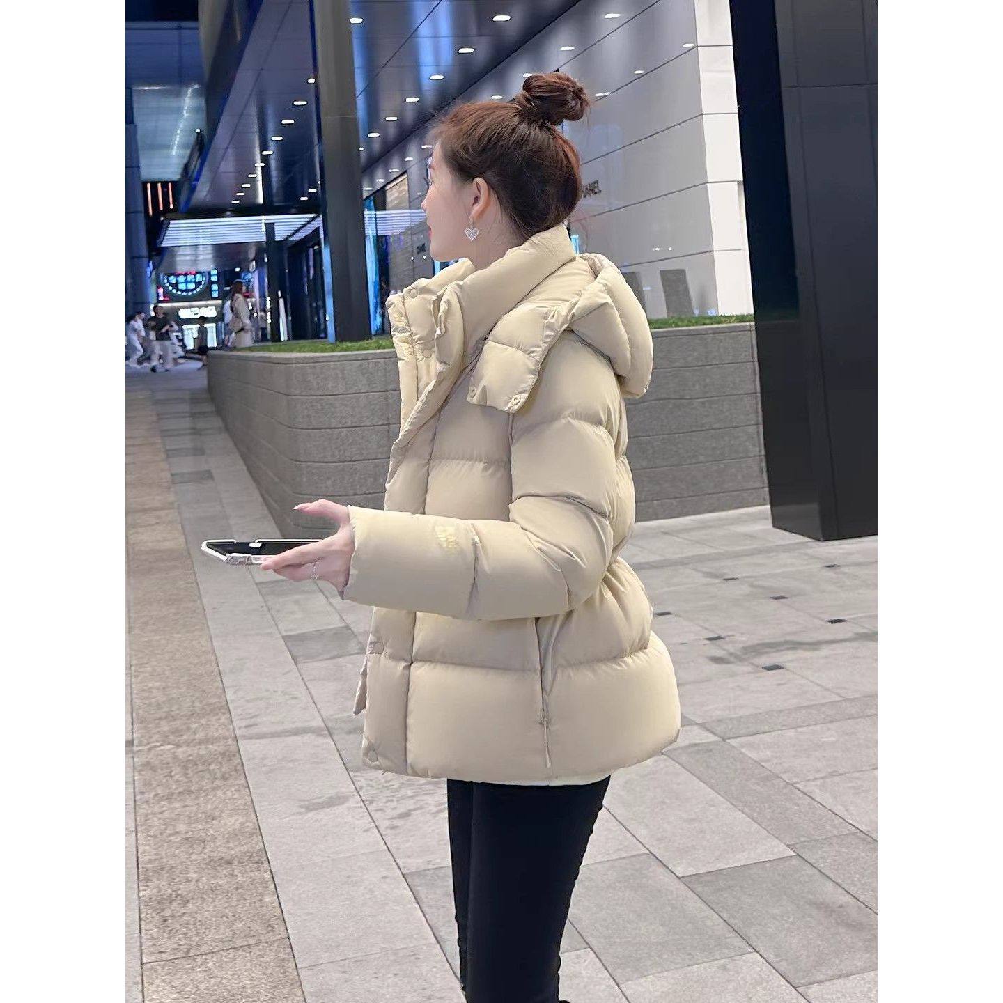 短款羽绒服女小个子2025冬季新款韩版白鸭绒收腰连帽宽松加厚外套