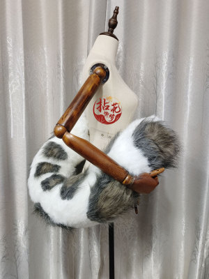 明日方舟初雪银灰尾巴cos道具