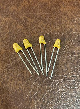 直插钽电容1UF 35V 钽电容105 35V AVX品牌TAP105M035SCS 原装