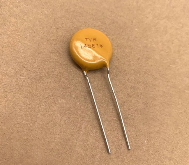 兴勤14d561 原装兴勤压敏电阻tvr14561ks42y 进口14d561 tvr14561