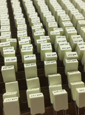 AV校正电容684 63V 0.68UF 脚距5MM 全新原装进口铜脚