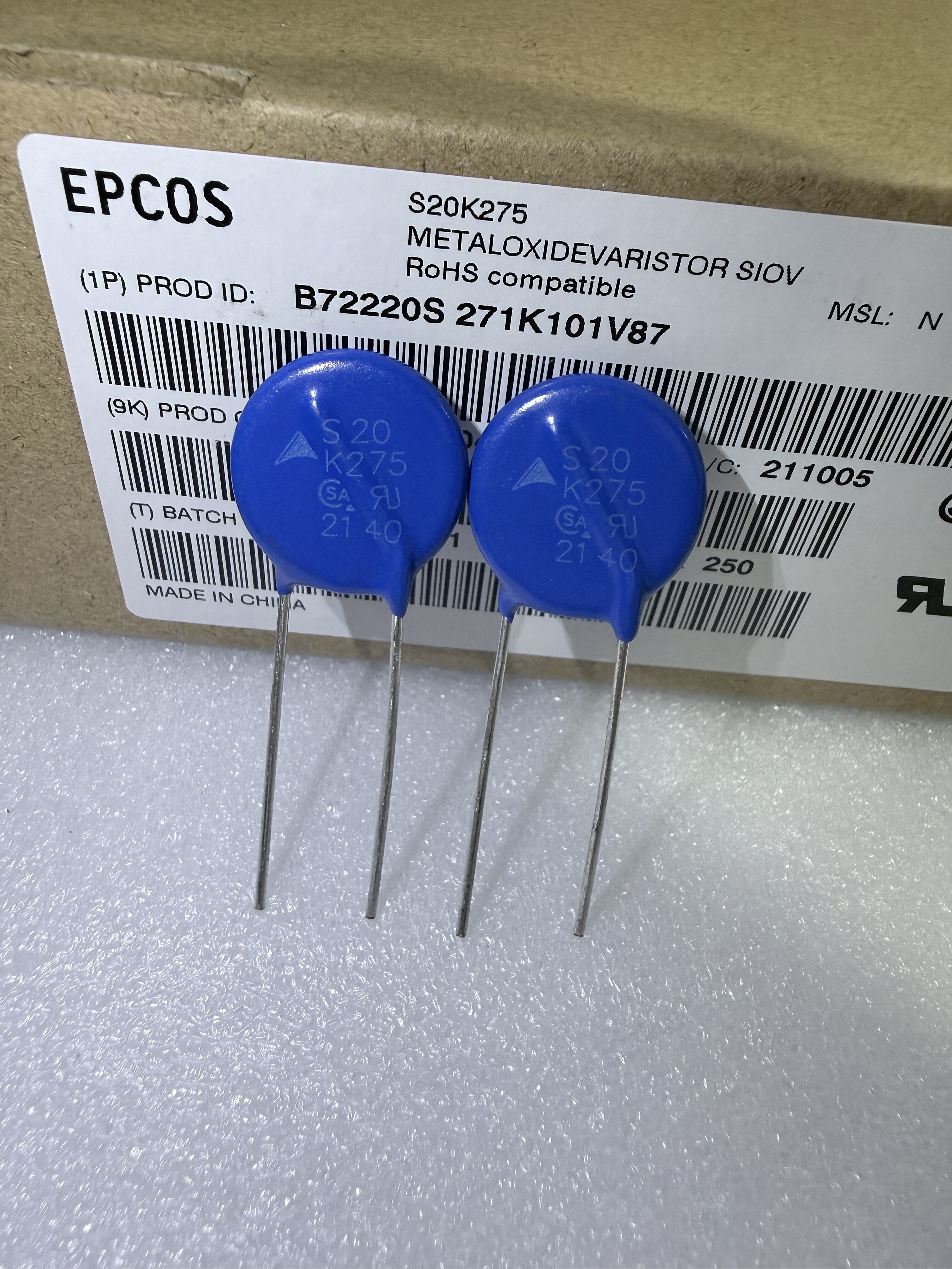 S20K275 EPCOS压敏电阻 B72220S271K101 原装正品