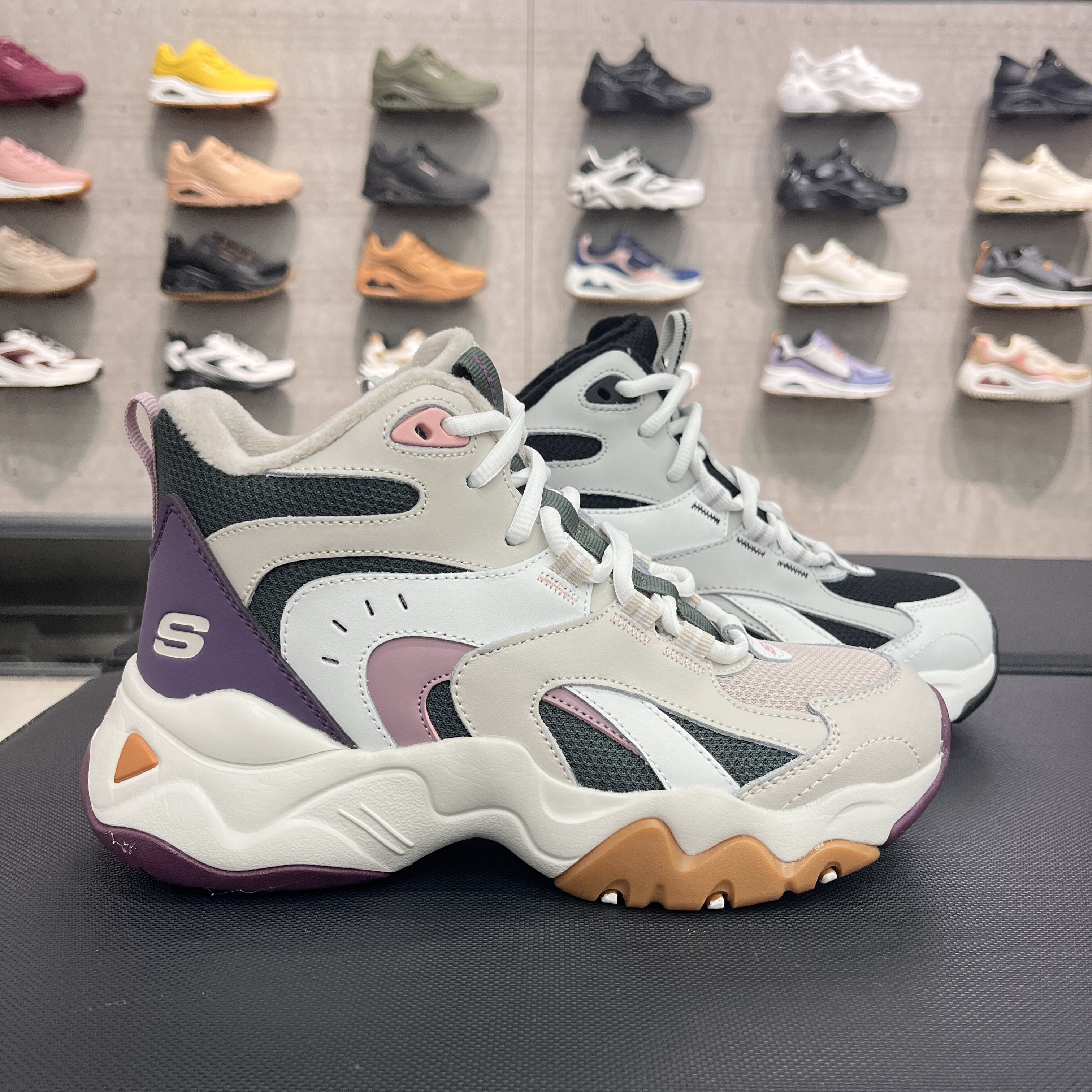 Skechers斯凯奇秋冬季女子加绒保暖复古运动鞋高帮跑步鞋168014