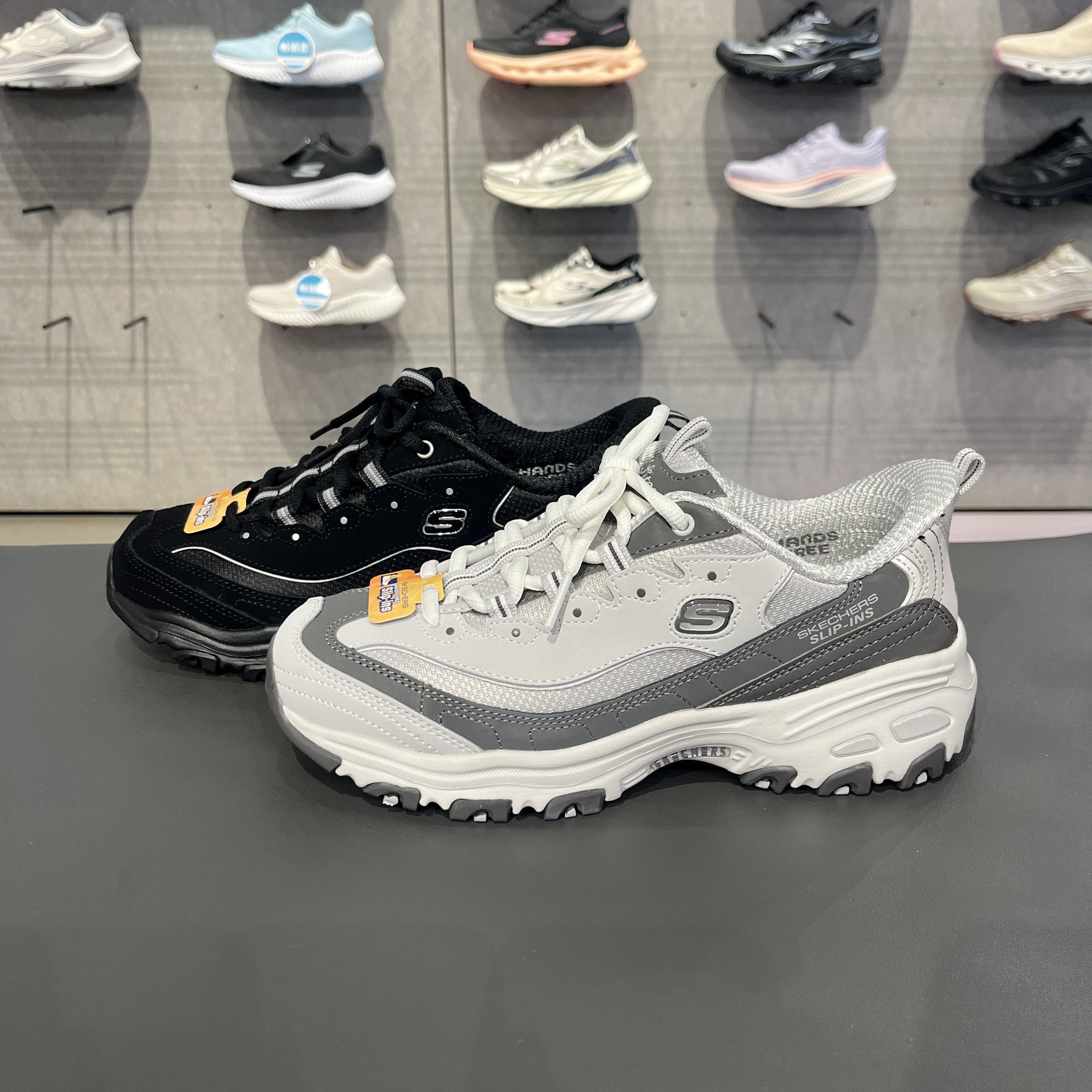 Skechers斯凯奇女士一脚闪穿经典熊猫鞋舒适透气运动老爹鞋150721