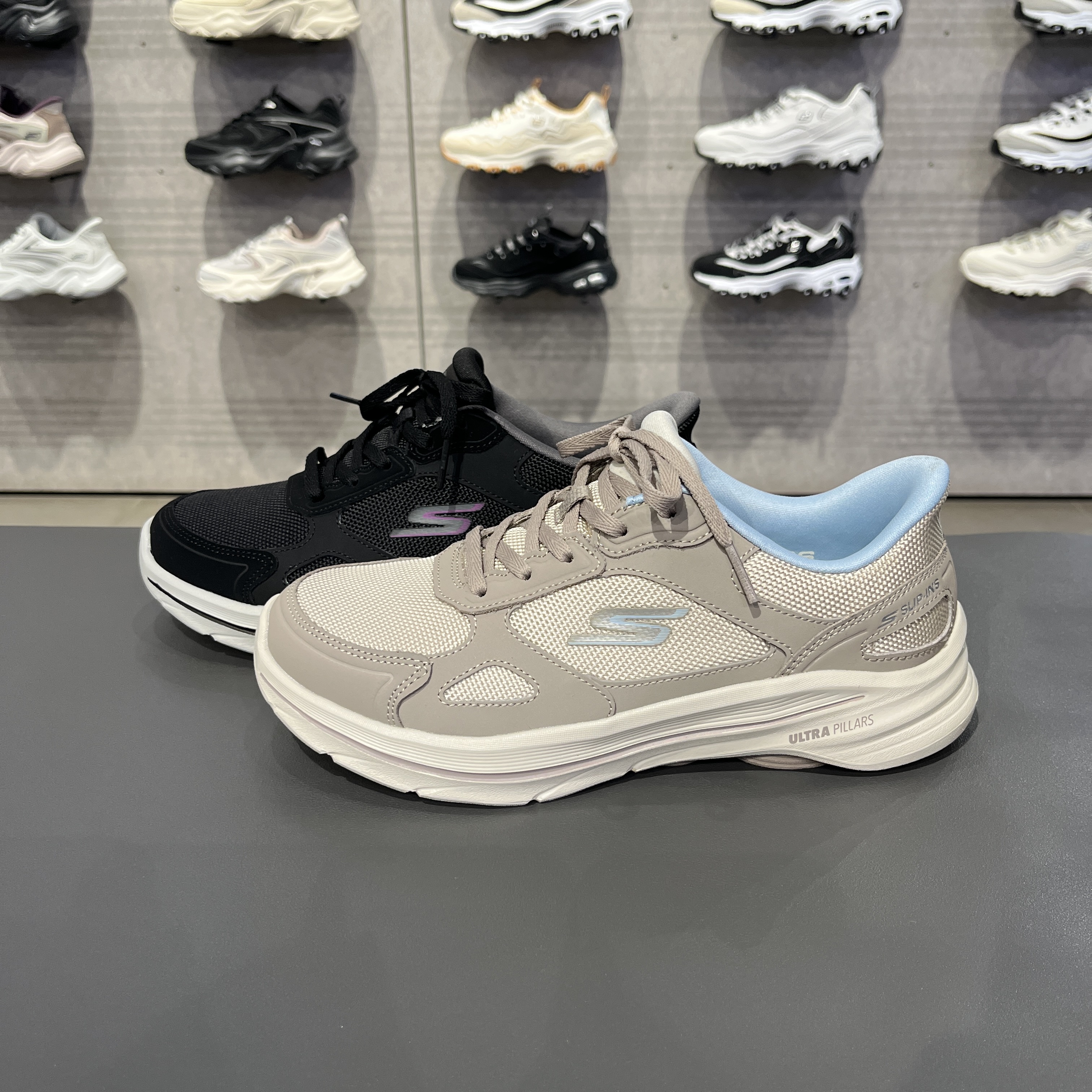 Skechers斯凯奇Go Walk 8闪穿健步鞋女士轻盈减震运动鞋125930