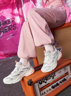 Skechers斯凯奇漫月鞋春季女子透气时尚潮流百搭运动老爹鞋177592