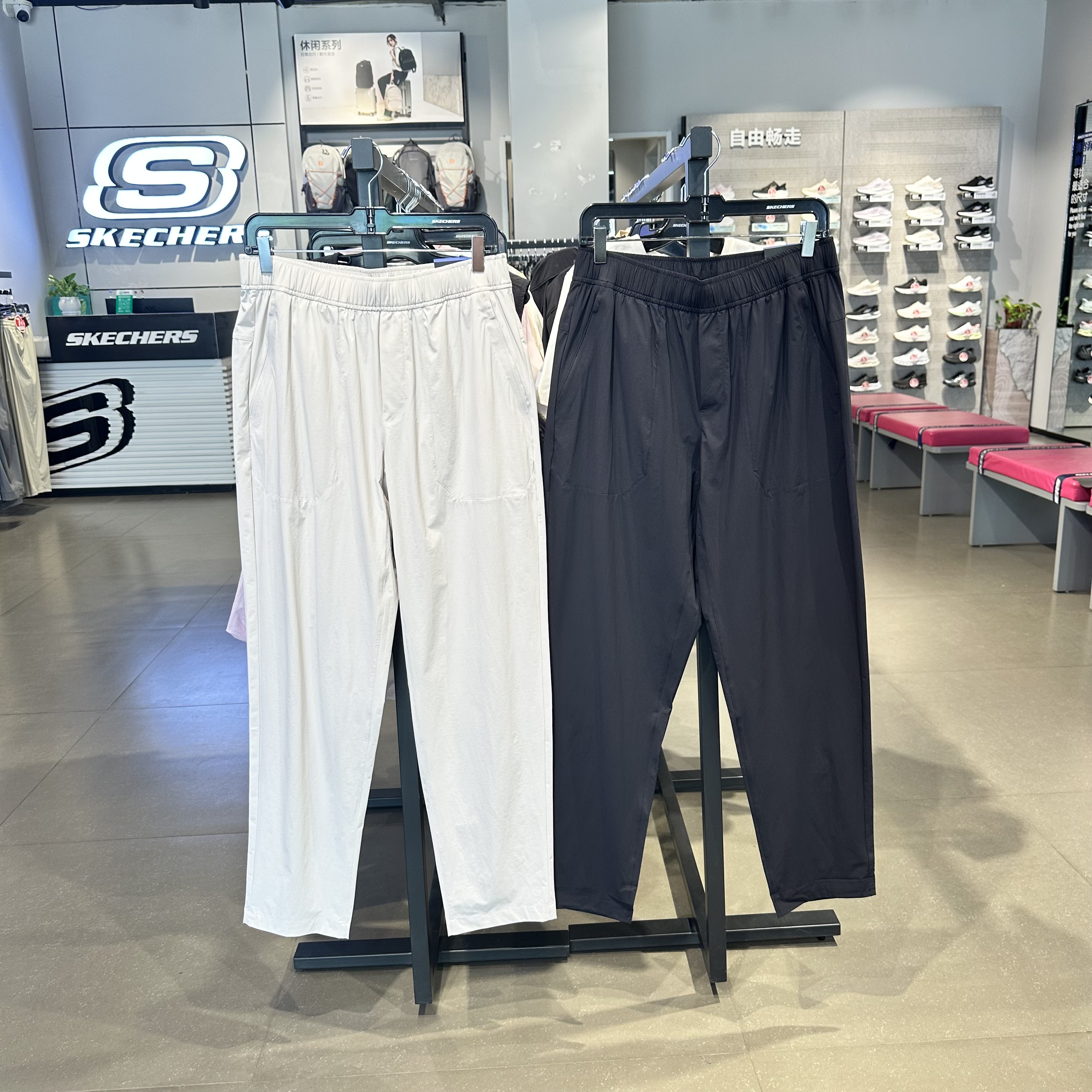 Skechers斯凯奇男士防泼水防晒遮热抗皱运动休闲梭织长裤P326M010