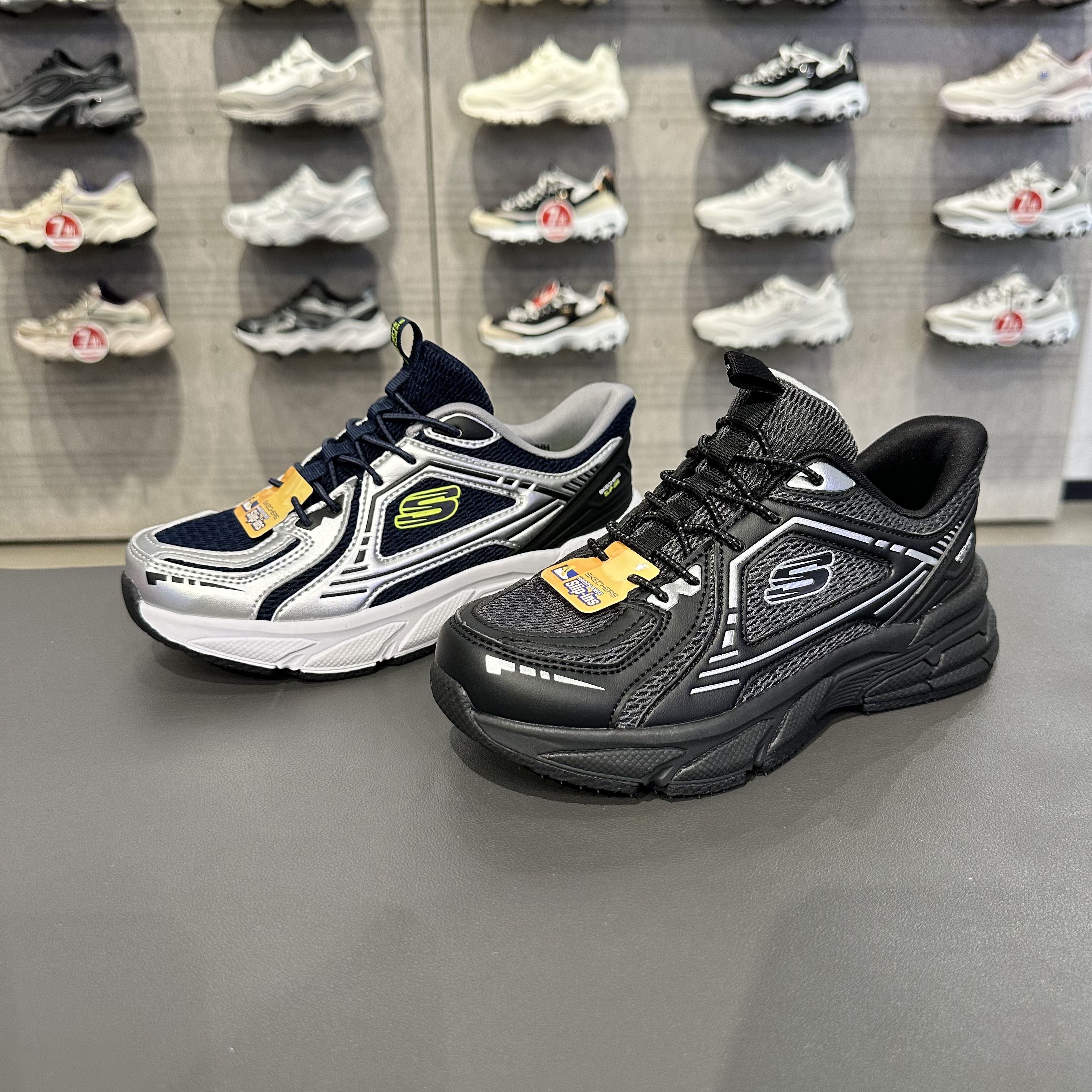 Skechers斯凯奇闪穿鞋男童网面透气舒适休闲运动鞋老爹鞋404209L