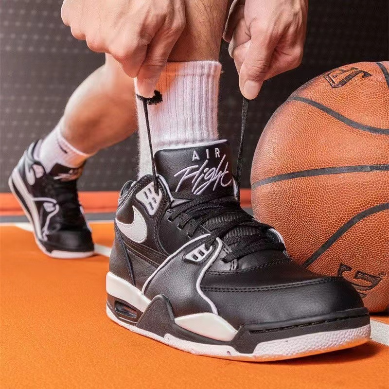 Nike/耐克男缓震中帮篮球鞋