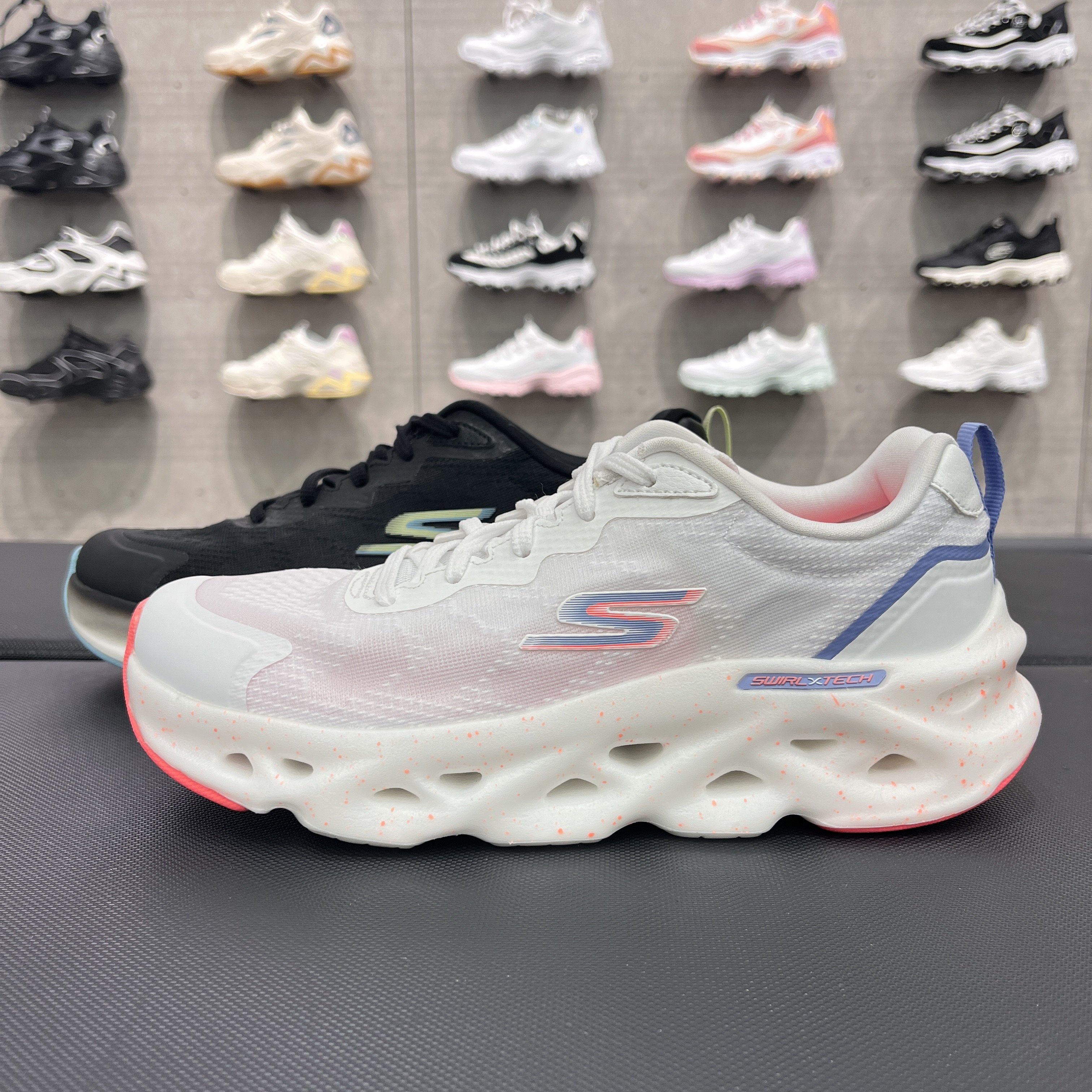 Skechers斯凯奇星脉系列秋季男女舒适耐磨缓震128794跑步鞋220546