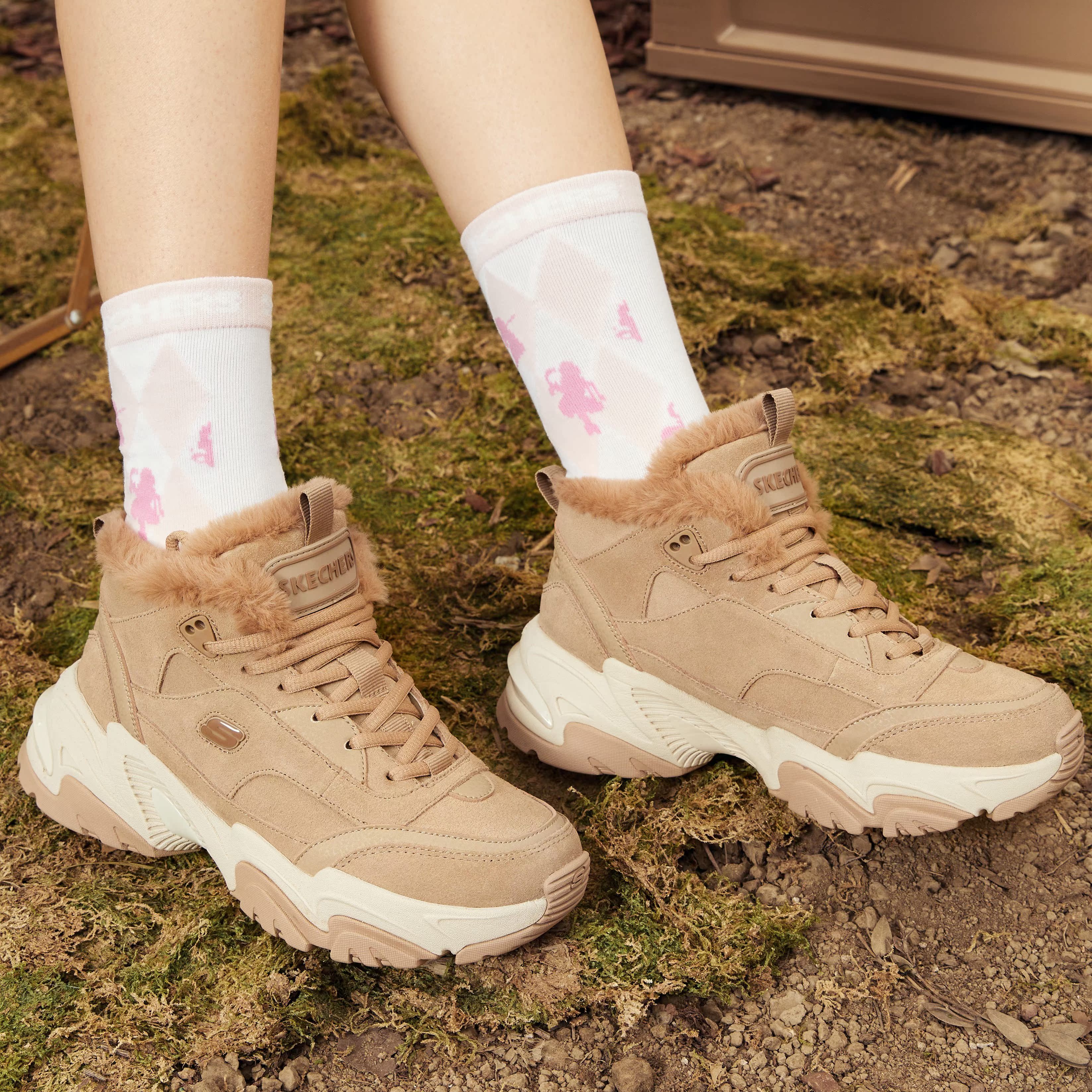 Skechers秋冬款女鞋休闲鞋加绒
