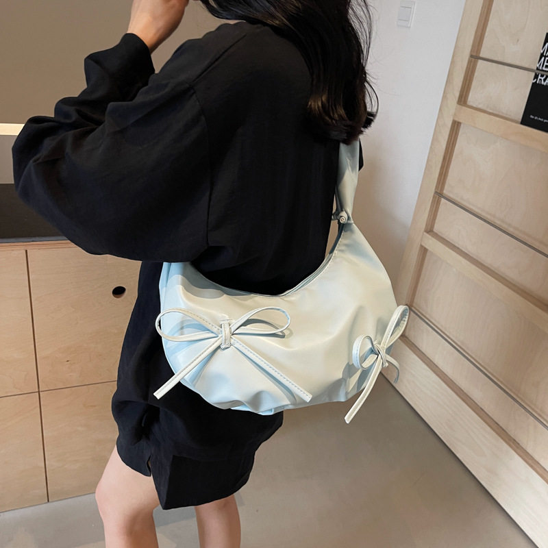 褶皱肩带蝴蝶结单肩包云朵包女包