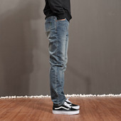 小直筒弹力舒适百搭休闲男裤 男修身 水洗蓝色高端大气牛仔裤 秋冬季