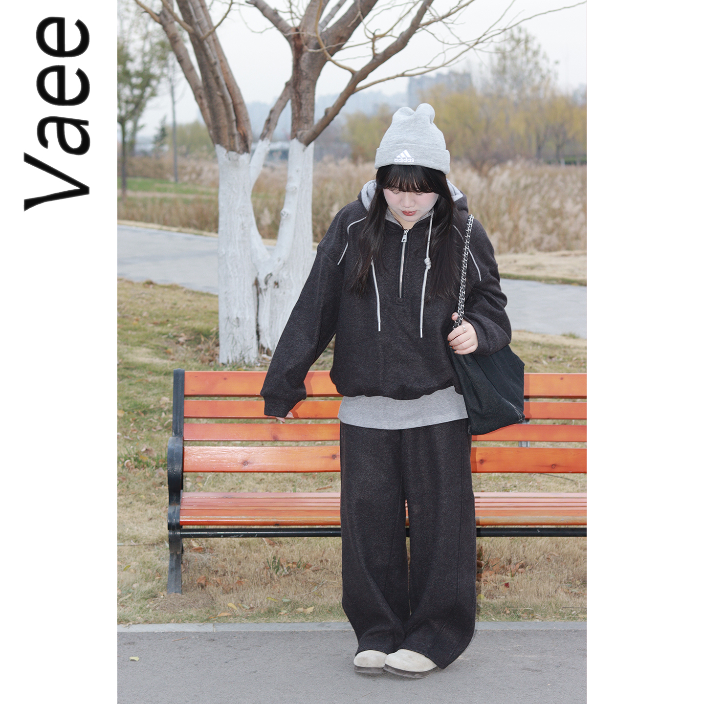 Vaee大码女装时尚套装假两件撞色拼接连帽卫衣弯刀阔腿裤休闲长裤