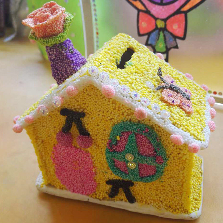 儿童创意diy手工雪花珍珠泥木制小木屋房子存钱罐白胚益智玩具