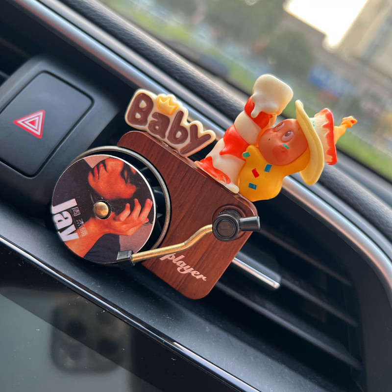 车载出风口装饰摆件星星人香薰