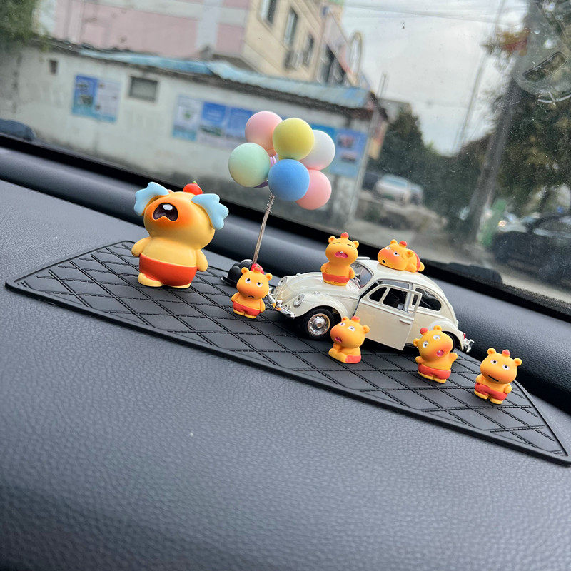 可爱水豚噜噜汽车摆件车载中控台内饰装饰品网红新款玩偶公仔女神,汽车用品/电子/清洗/改装,摆件,淘宝优惠券,粉丝福利购,淘宝优惠卷