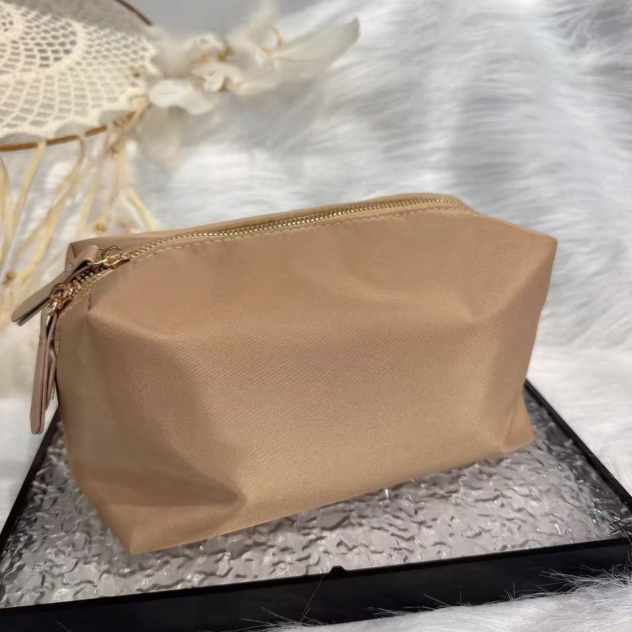 B（巴家）便携洗漱包