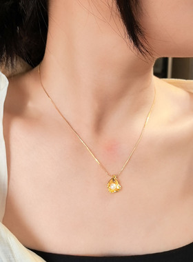 金色贝壳天然淡水珍珠项链女小众精致锁骨链高光泽无瑕珍珠吊坠