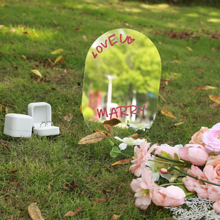 草坪婚纱照摆件亚克力字母镜子情侣写真结婚领证拍照道具戒指盒