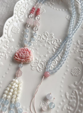 小迅的百草园天然石蝴蝶项链