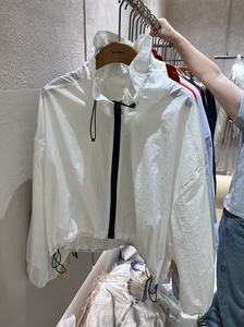 户外冲锋防晒衣女2026夏季百搭休闲宽松上衣花苞抽绳立领短款外套