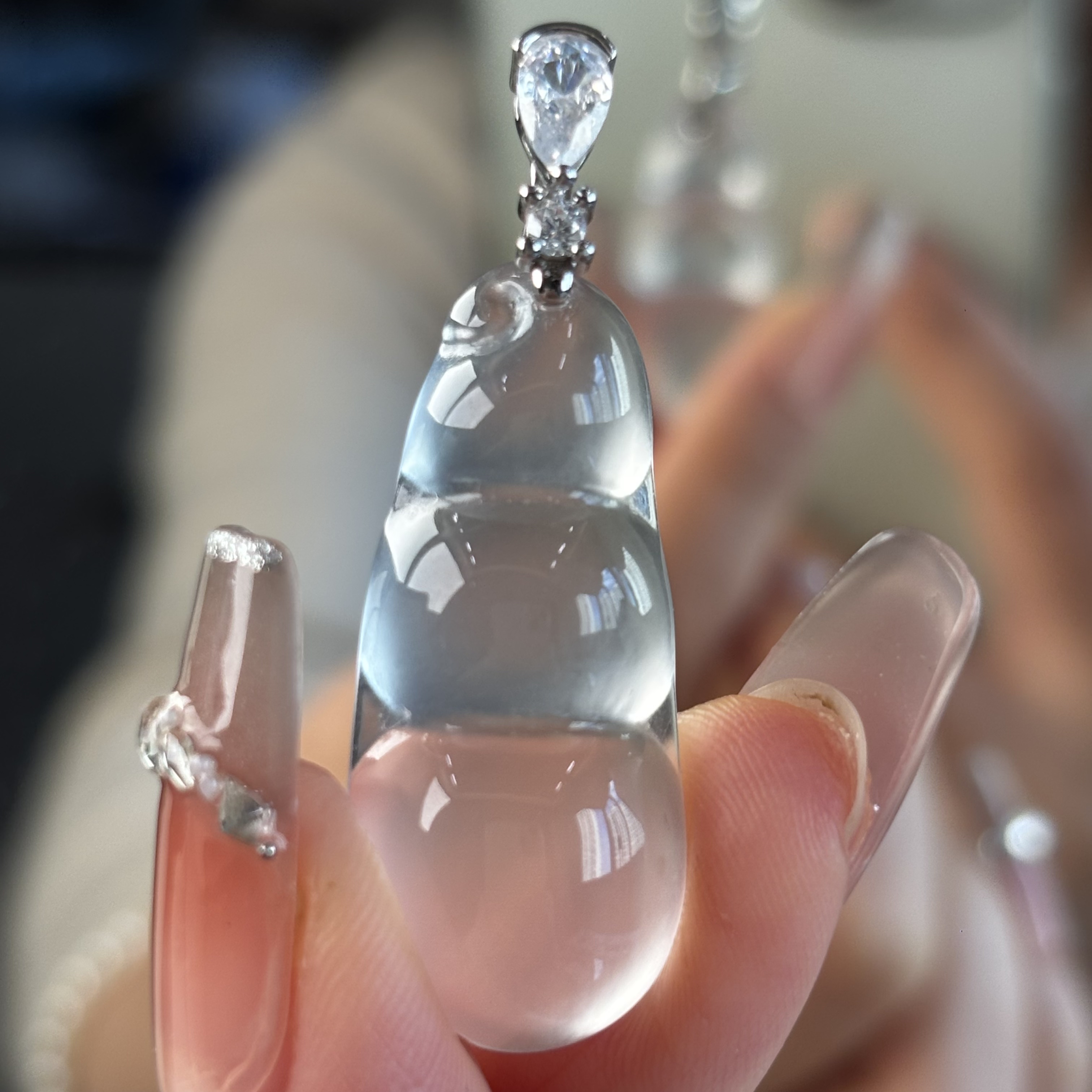 新款精品高货纯天然玉石俄冰白冰玻璃种水滴款大福豆吊坠纯银925