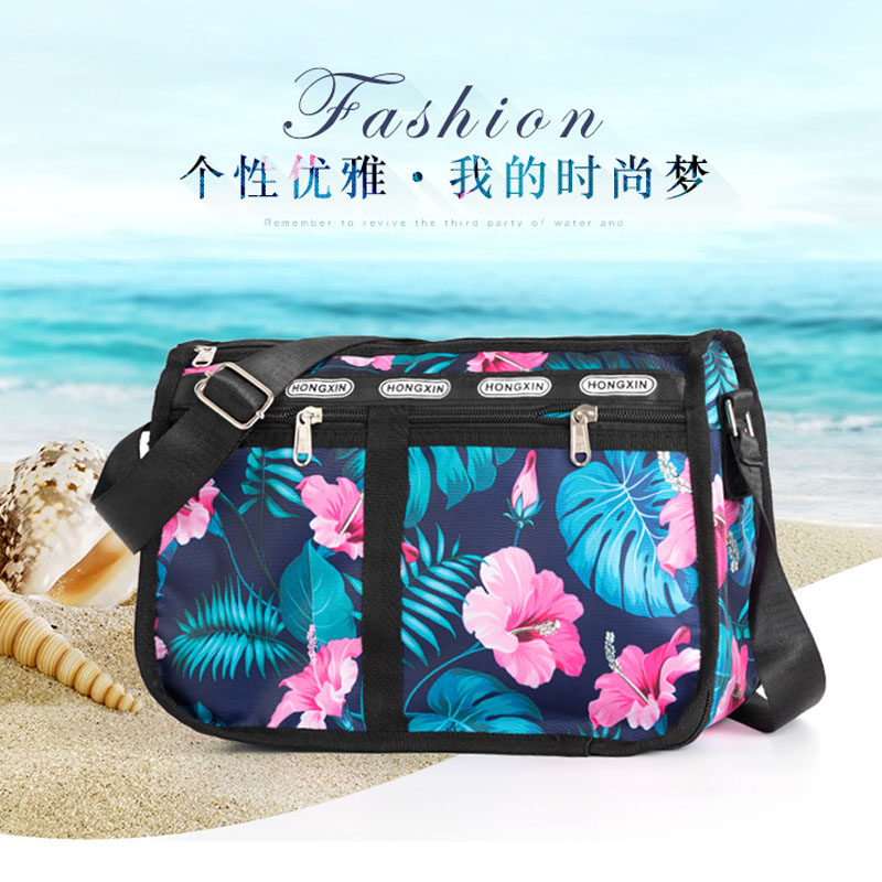 2025新款时尚印花防水牛津纺单肩包妈妈包斜跨妈咪女包休闲女士包,箱包皮具/热销女包/男包,通用款女包,淘宝优惠券,粉丝福利购,淘宝优惠卷