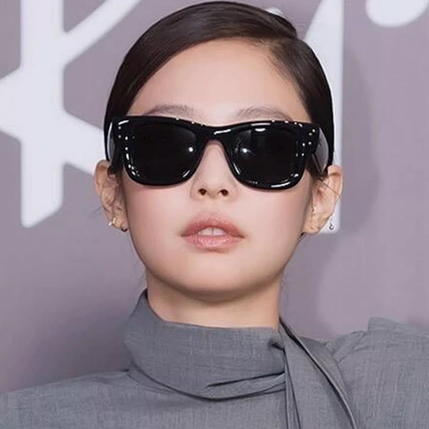 Jennie同款大框粗边方形框墨镜女