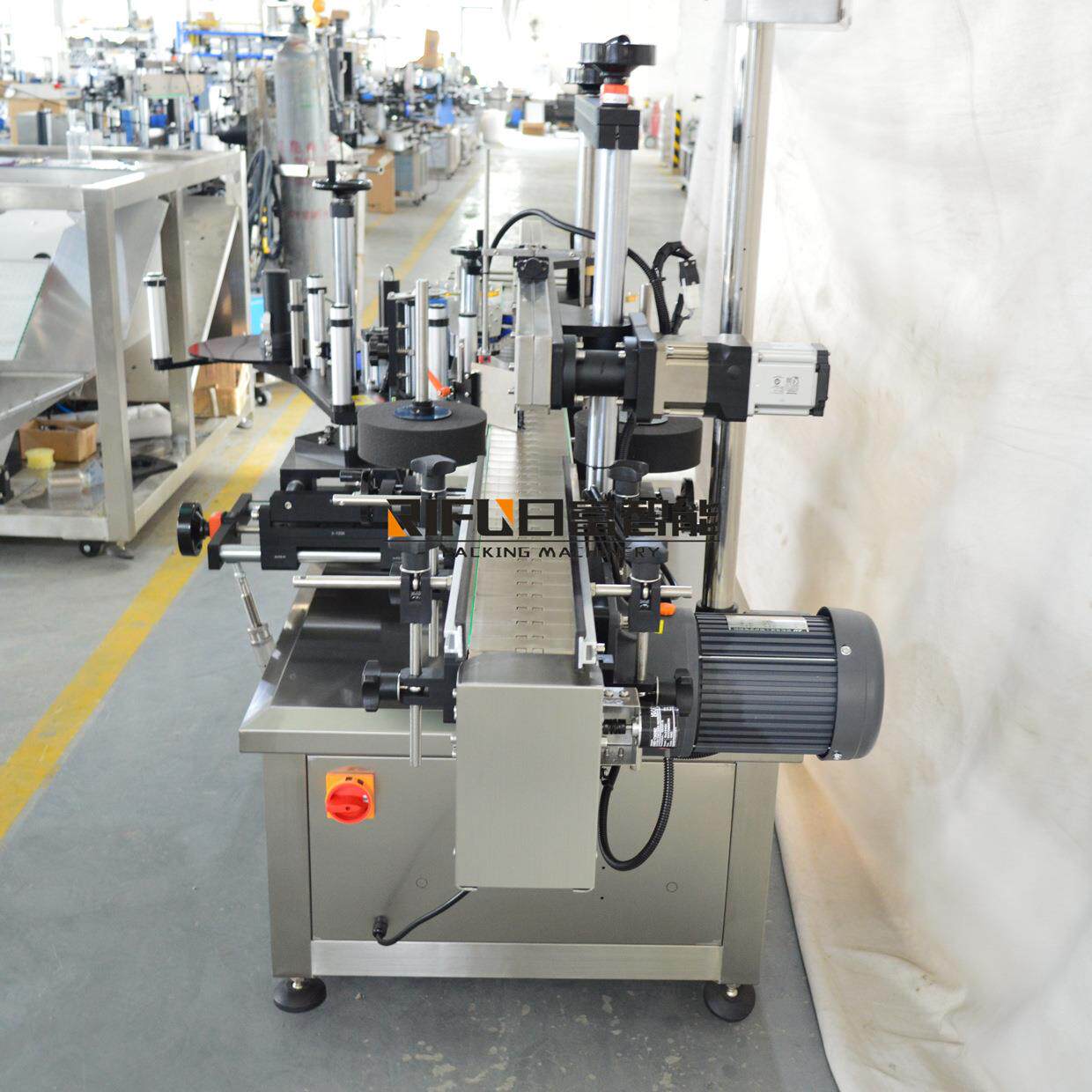 全自不干胶方动瓶贴标机 洗发水贴沐浴露标机面RF-237Y 侧贴标设