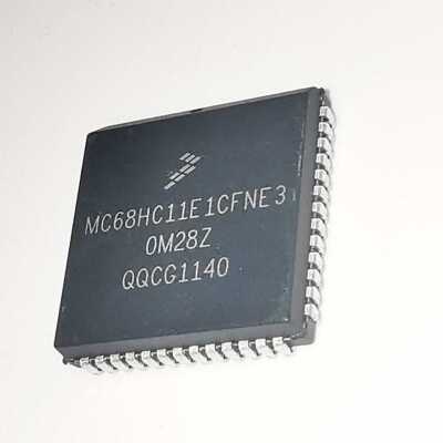 MC68HC11E1CFNE3 PLCC全新原装现货 可含税