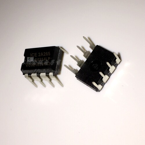 ICE2A265 DIP8  全新电源管理芯片