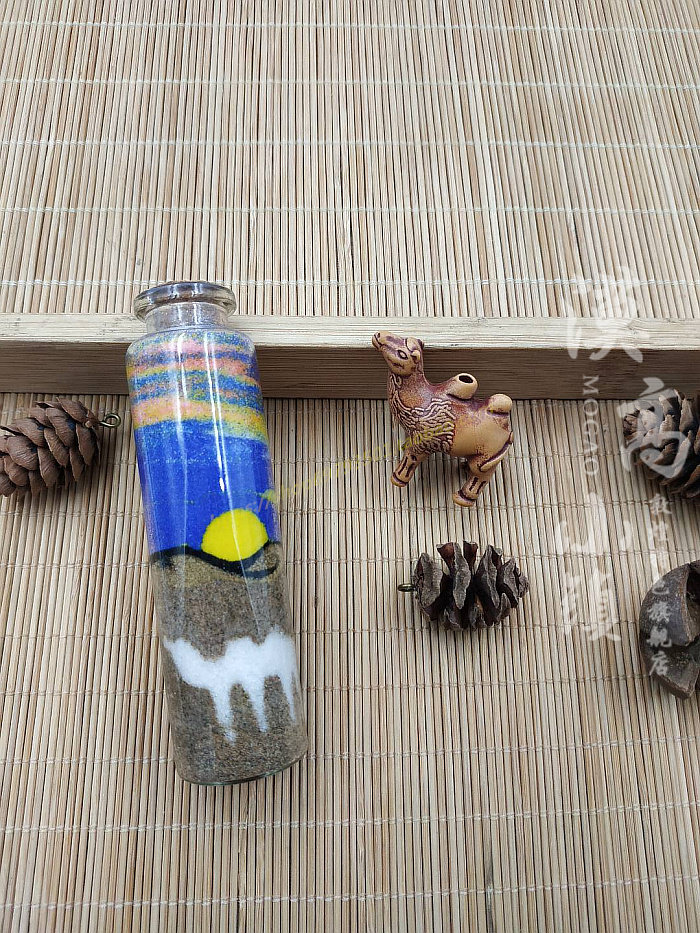敦煌创意纯手工鸣沙山背景五色沙沙瓶画沙漠骆驼日出日落夜光骆驼